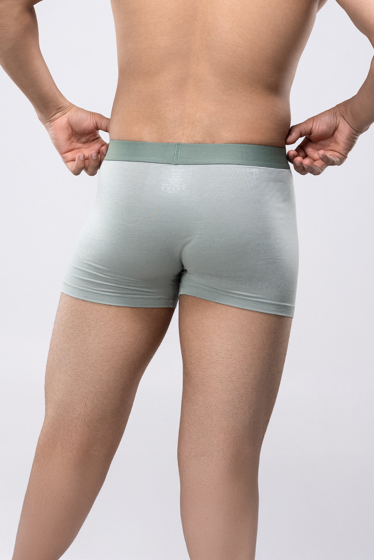 HIELABS Coolism Trunks in sage green feature fine ribbed texture for enhanced breathability and comfort.